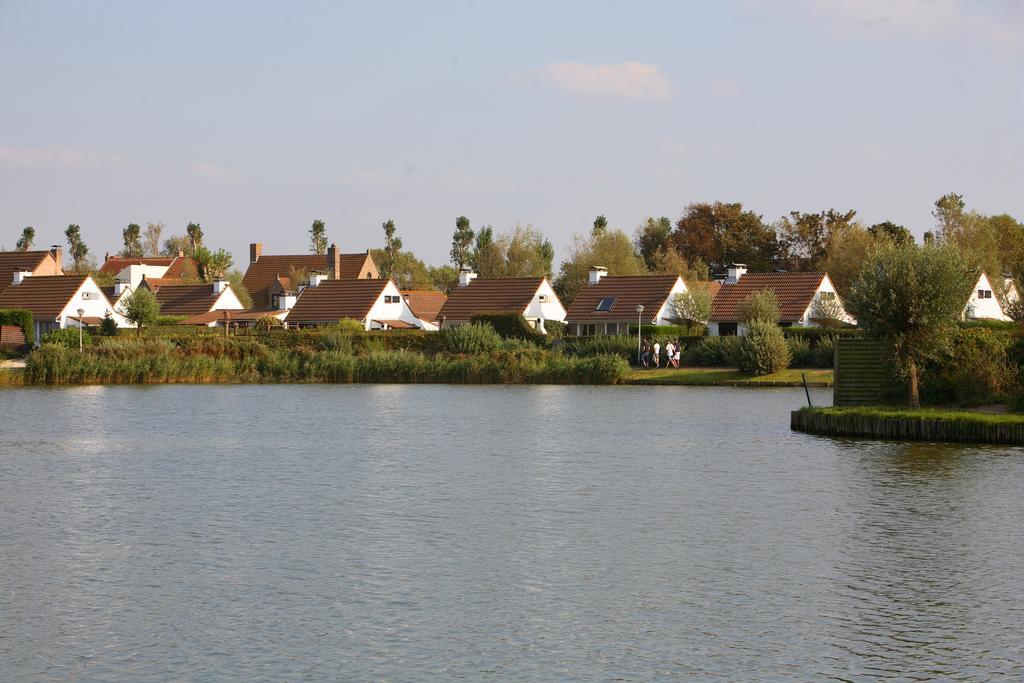 Sunparks Oostduinkerke - Plopsaland Hotel Екстериор снимка